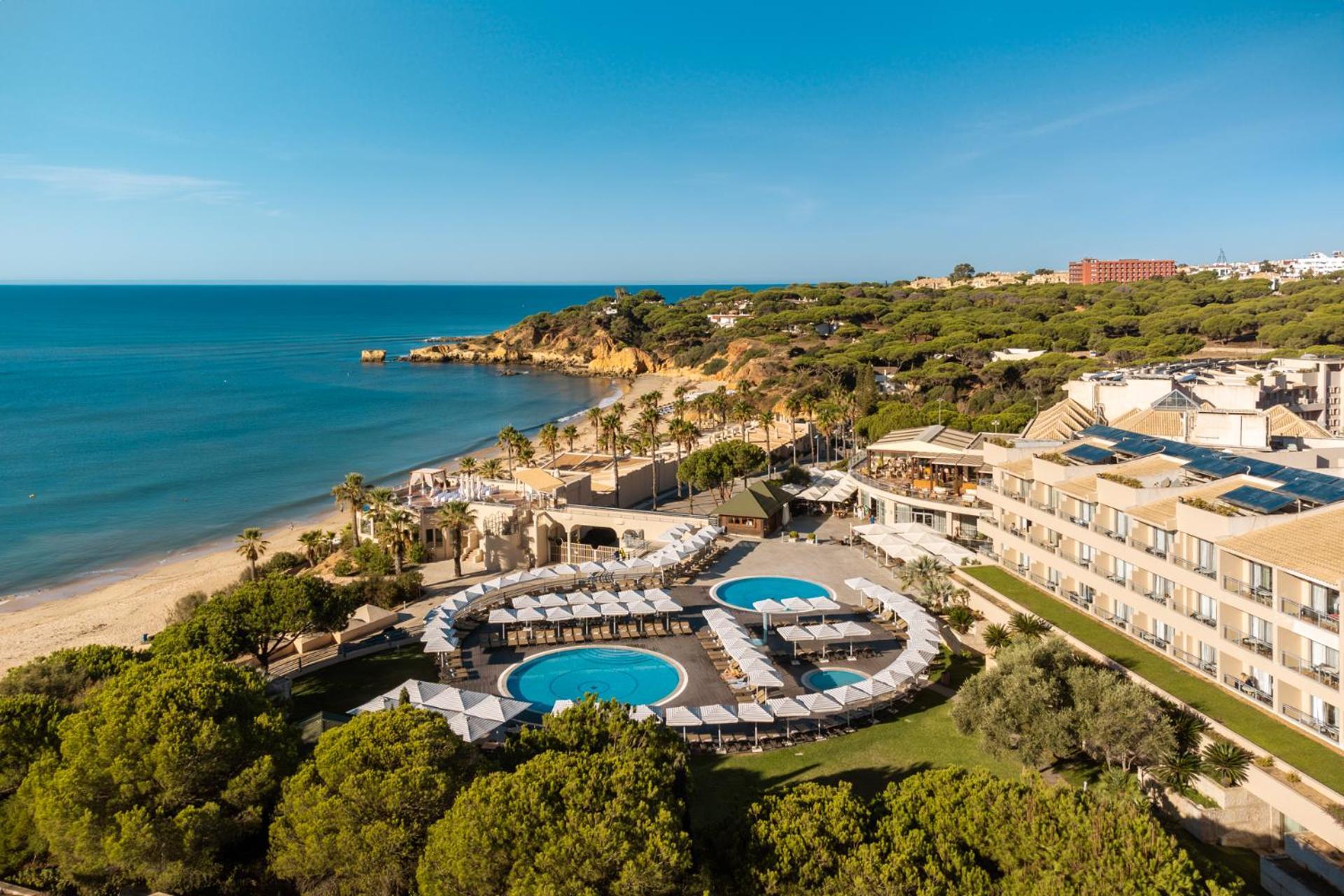Grande Real Santa Eulalia Resort & Hotel Spa Albufeira Exterior foto Aerial view of the resort