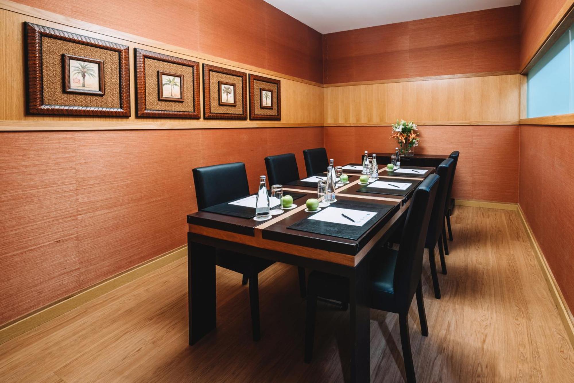 Grande Real Santa Eulalia Resort & Hotel Spa Albufeira Exterior foto Meeting room