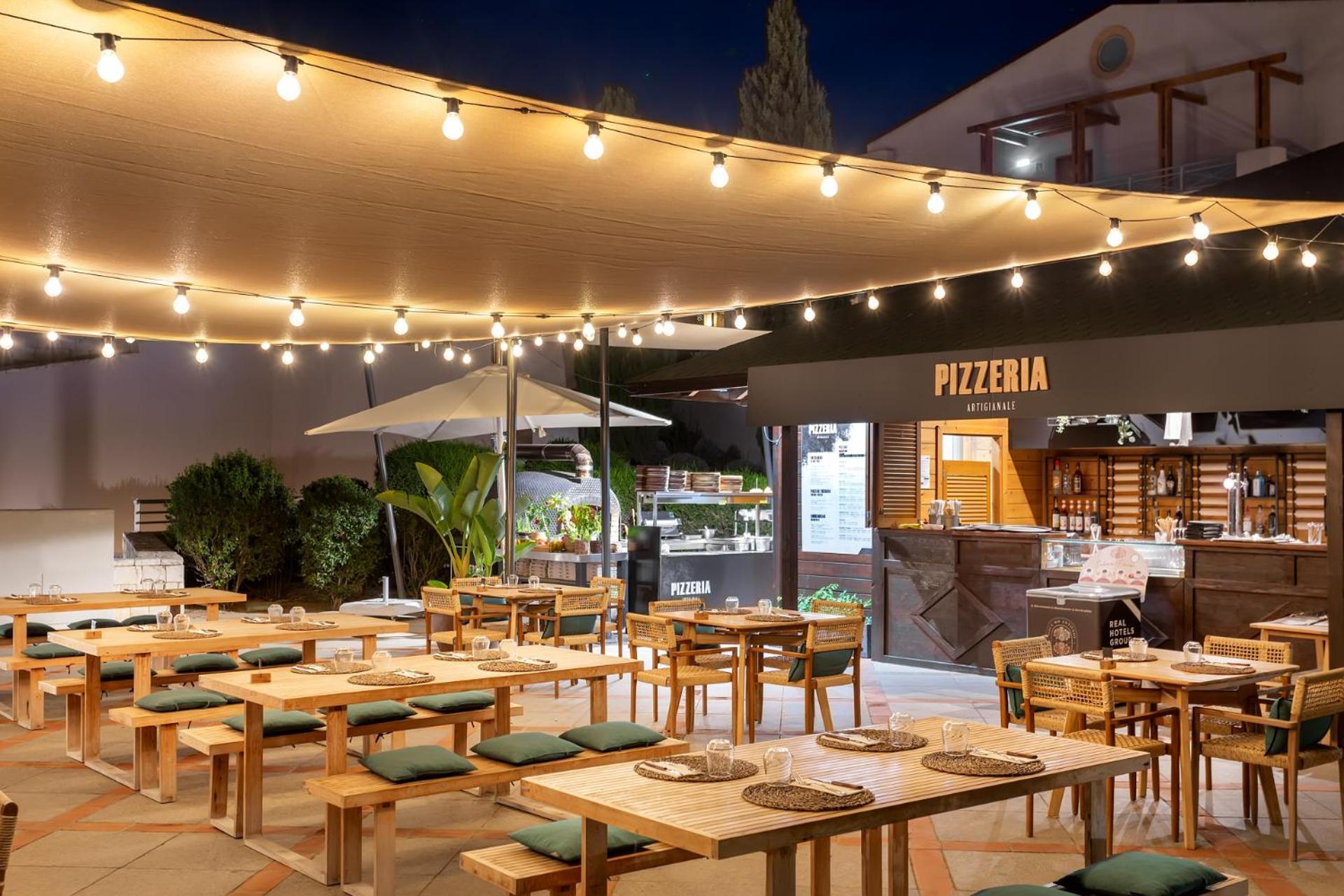 Grande Real Santa Eulalia Resort & Hotel Spa Albufeira Exterior foto Restaurant in Ibiza