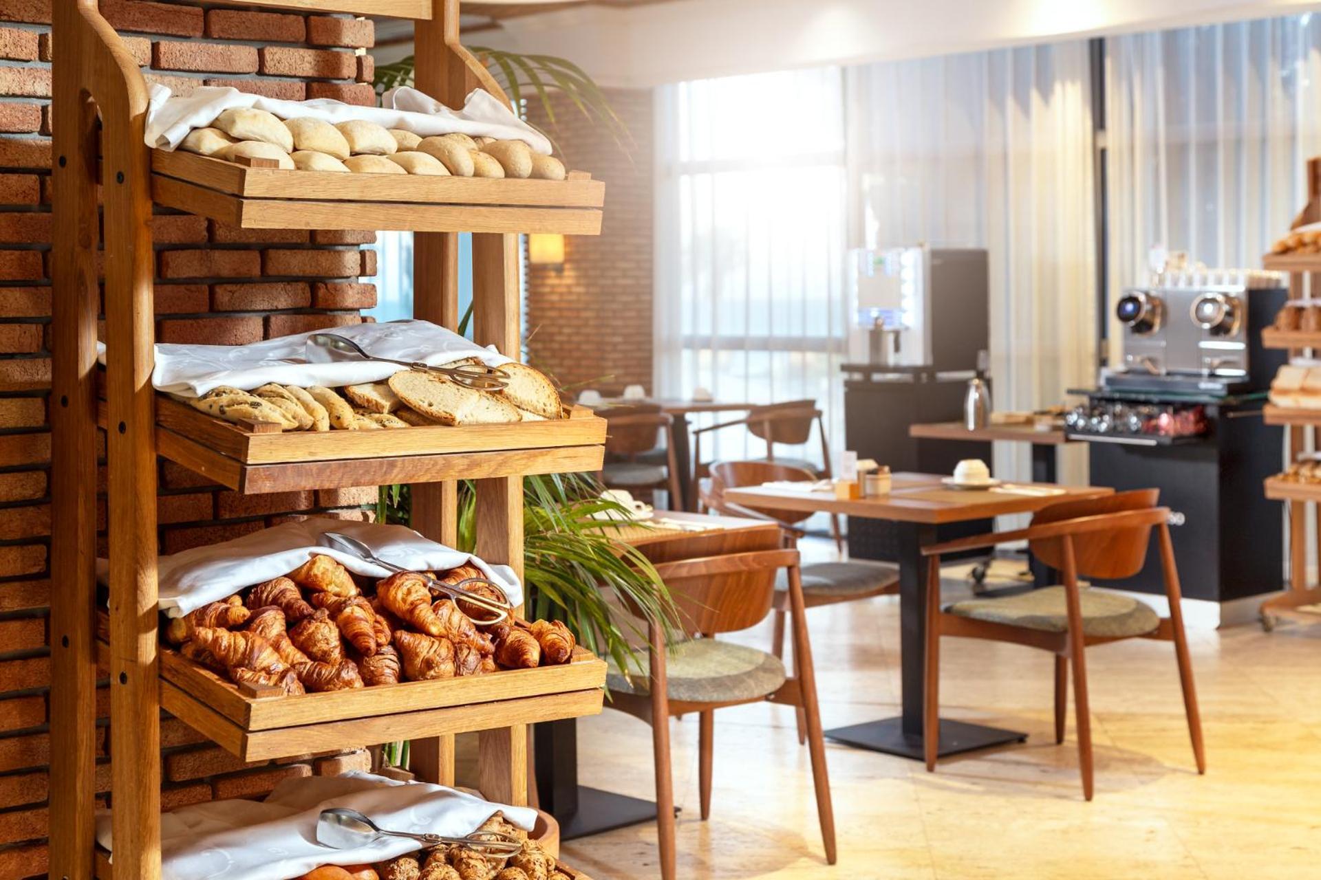 Grande Real Santa Eulalia Resort & Hotel Spa Albufeira Exterior foto The Bakery
